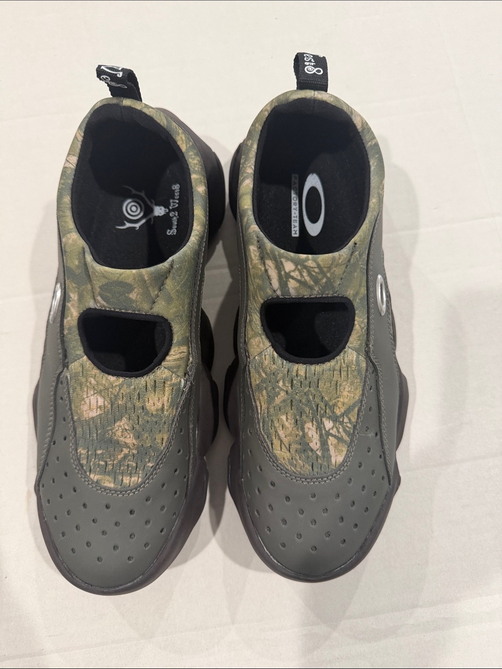 Oakley X south2 west8 flesh sandals size 10.5